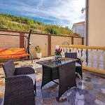 Apartment Beautiful In
